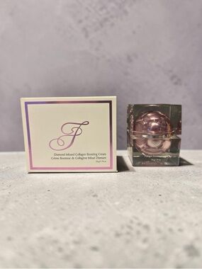 💎 Forever Flawless Diamond Infused Collagen Boosting Cream